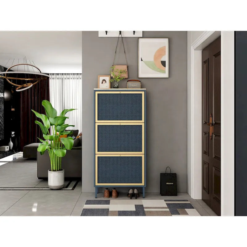 Freistehender Metallschuhschrank mit 3 Türen und Paneelen in Rattan-Optik