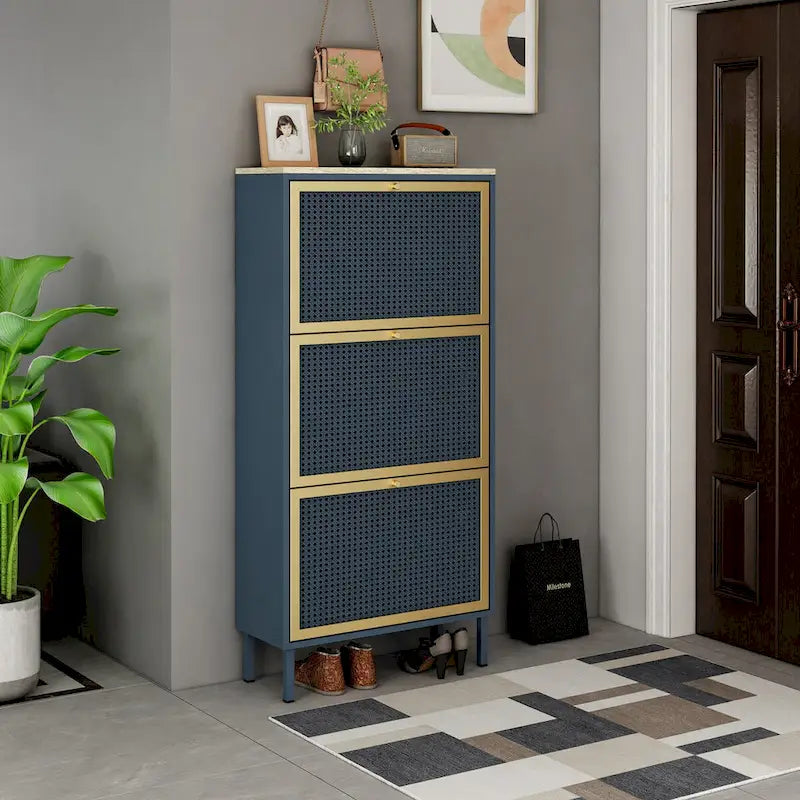Freistehender Metallschuhschrank mit 3 Türen und Paneelen in Rattan-Optik