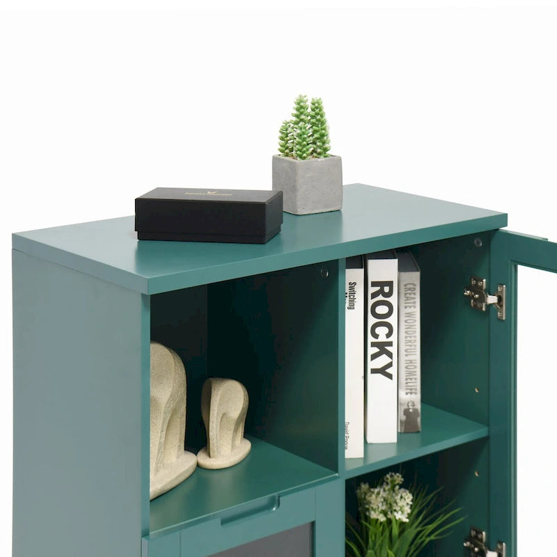 Moderne houten opbergkast met twee glazen deuren