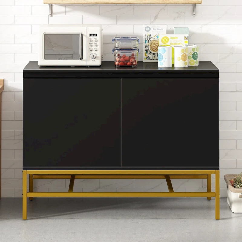 Minimalistisch dressoir met twee deuren en gouden metalen poten