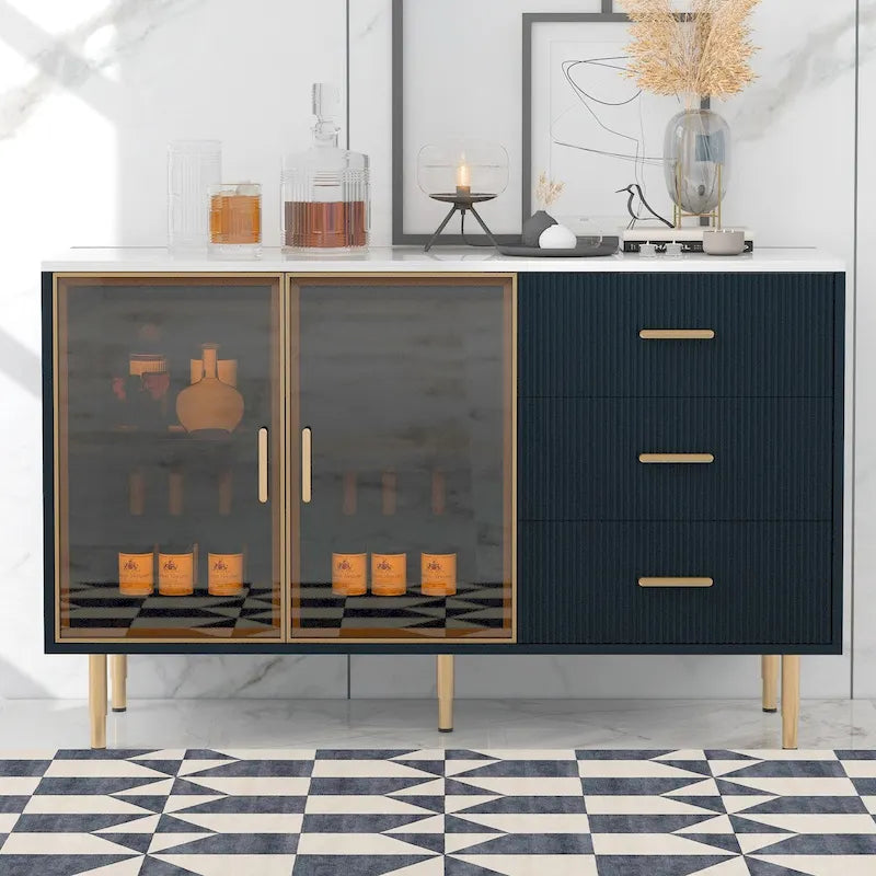 Mueble aparador buffet moderno con patas metálicas doradas
