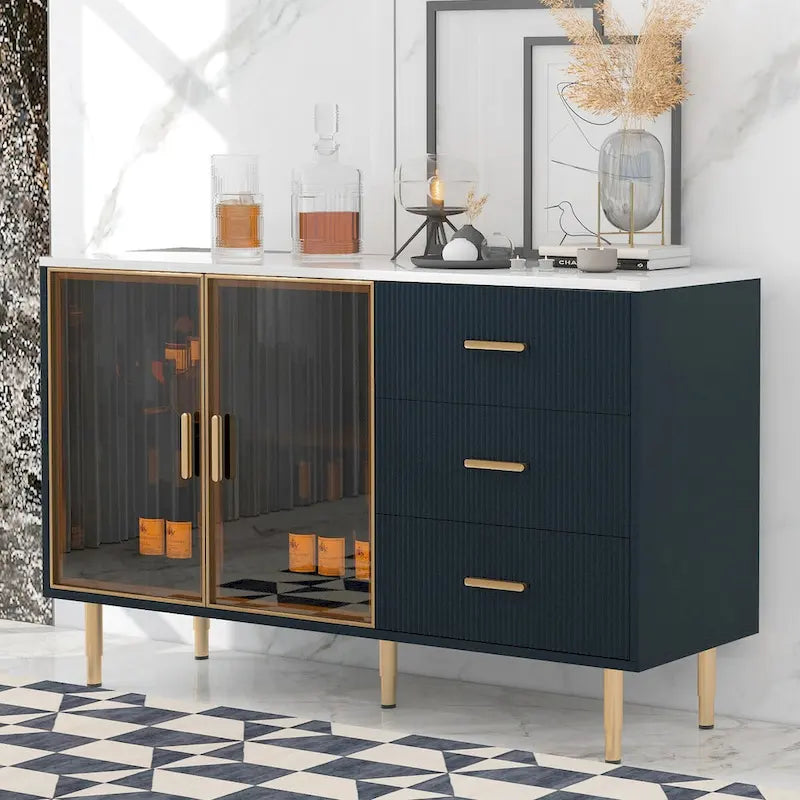 Mueble aparador buffet moderno con patas metálicas doradas
